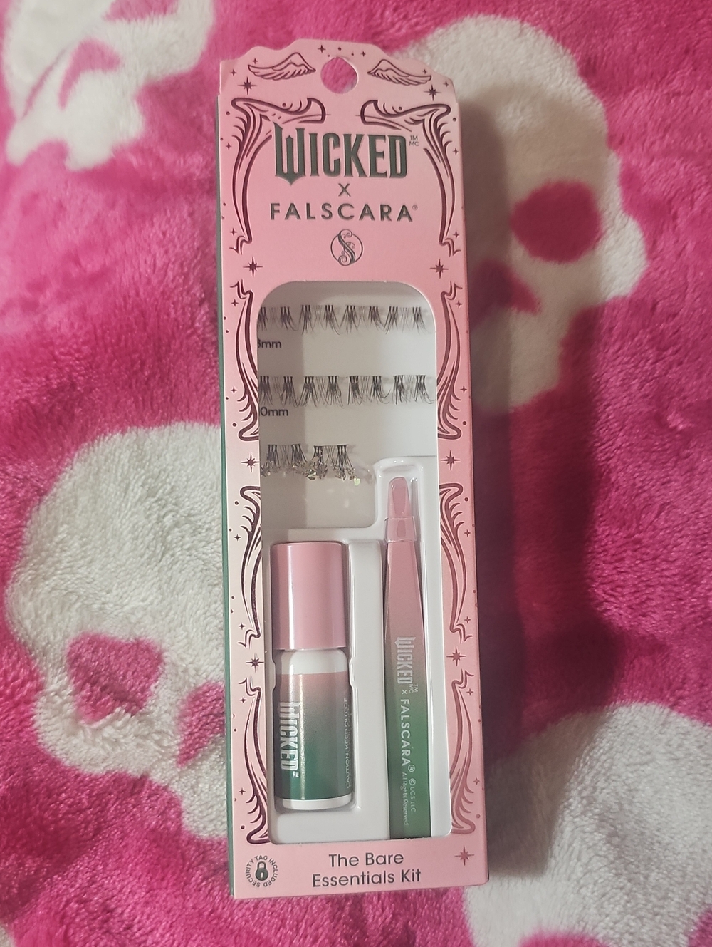 WICKED X Falscara False Eyelashes, Lash Extension Kit, 10 Lash Clusters - Winkie